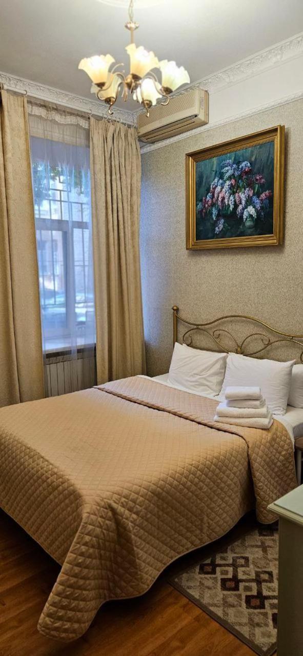 Bessarabka Apartments Kiev Bagian luar foto