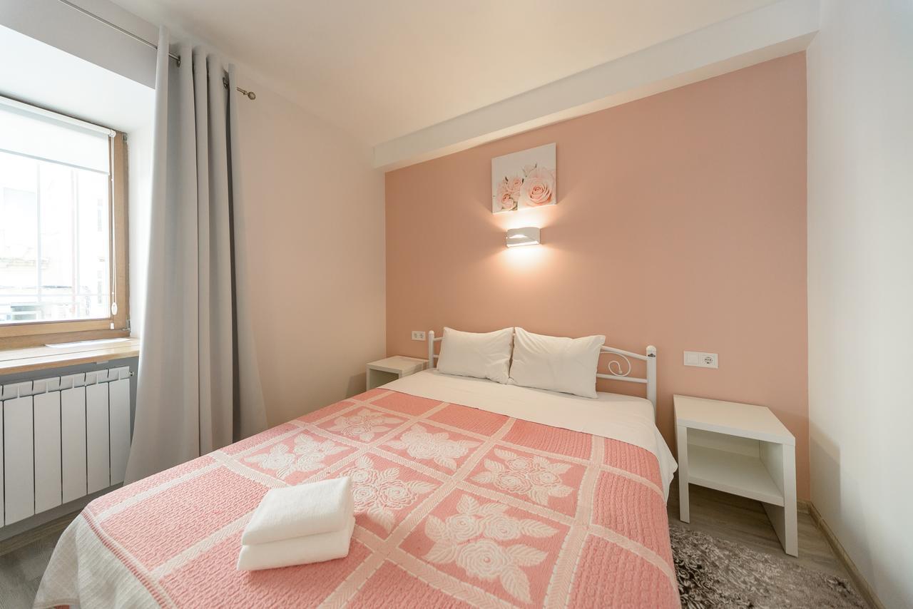 Bessarabka Apartments Kiev Bagian luar foto