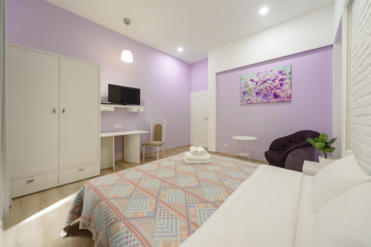 Bessarabka Apartments Kiev Bagian luar foto