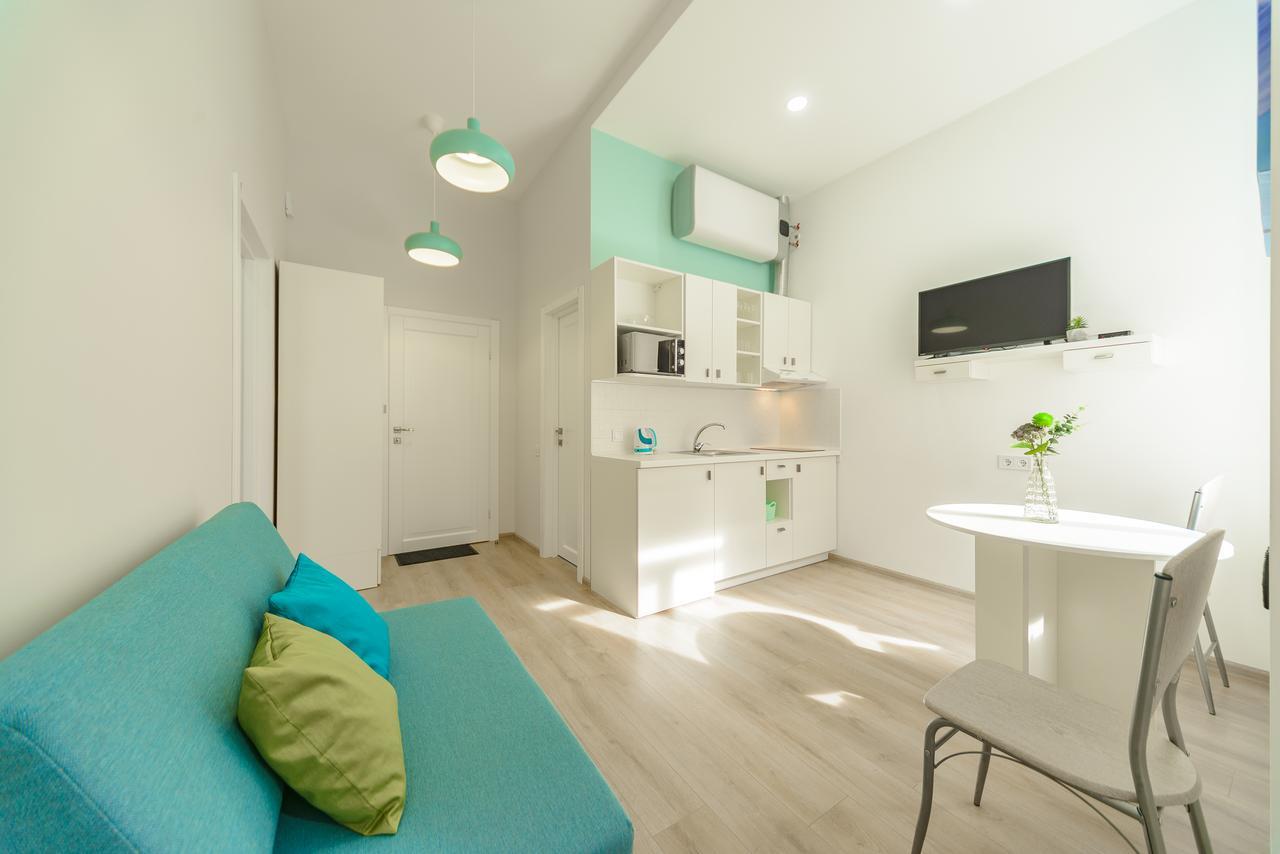 Bessarabka Apartments Kiev Bagian luar foto