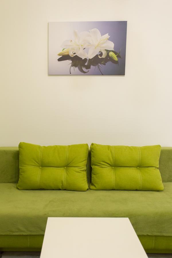 Bessarabka Apartments Kiev Bagian luar foto