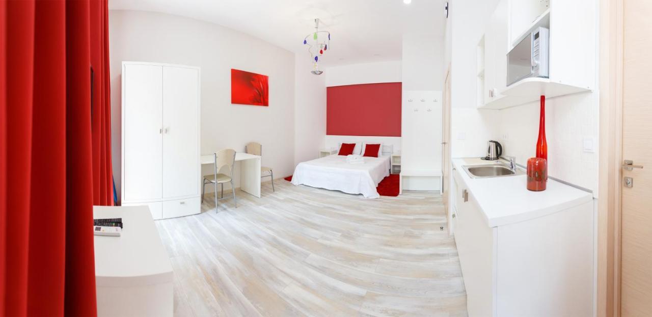 Bessarabka Apartments Kiev Bagian luar foto